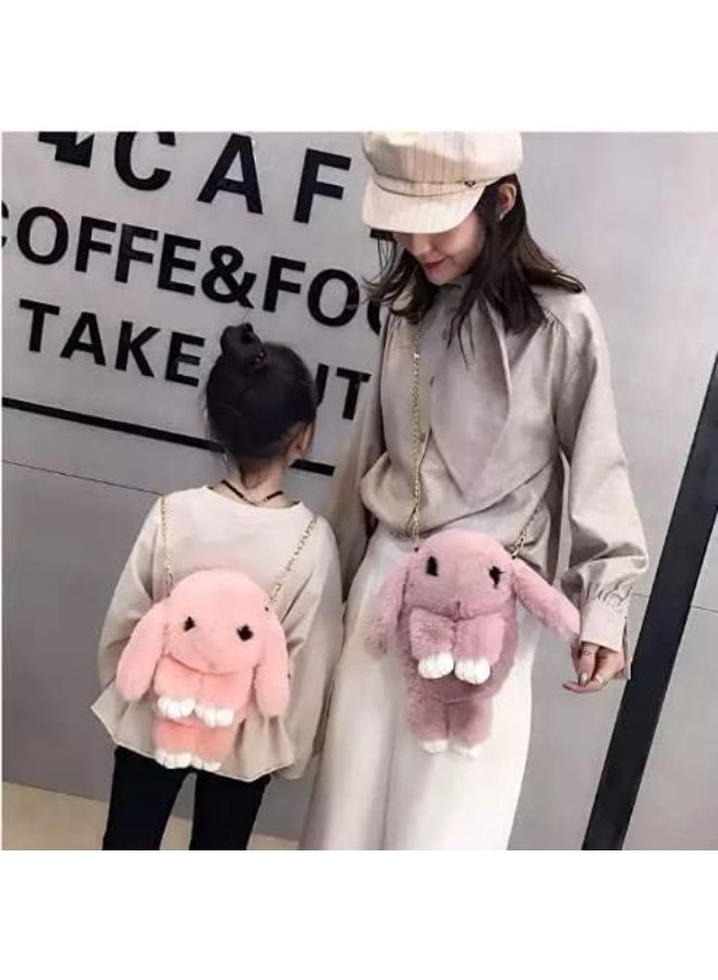 Small crossbody backpack in rabbit fur with a gold chain - Image 2